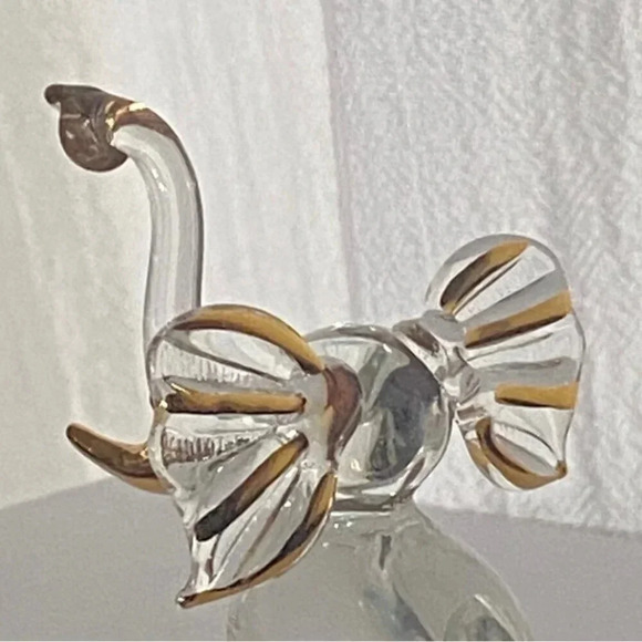 Handcrafted Glass Elephant Figurine With Gold Accents & Gift Box ABOUT FACE - Picture 12 of 16